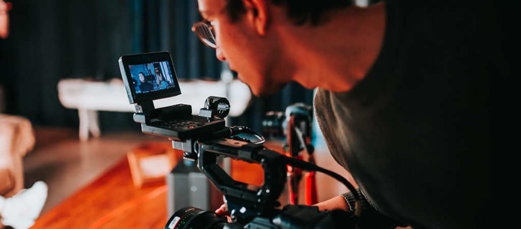 blur-camera-depth-of-field-2608519 blur-camera-depth-of-field-2608519